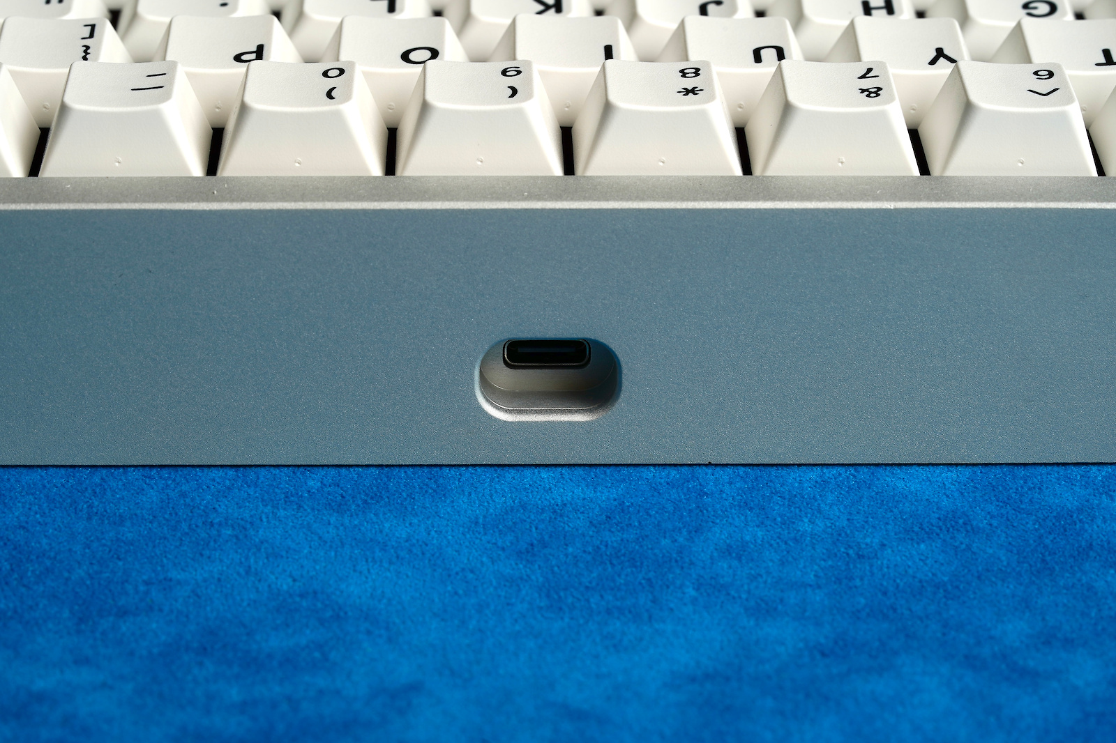 Upstream USB-C port